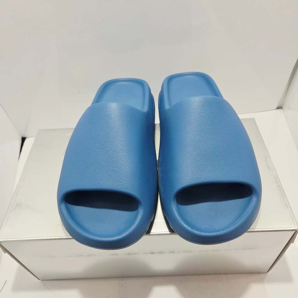 Yeezy Slides Blue - Picture 2 of 7